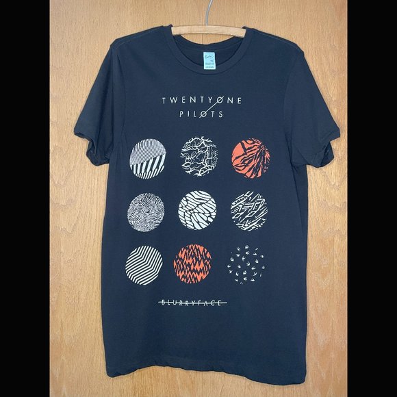 Twentyone Pilots Blurryface Band Tee Size M - Picture 1 of 4